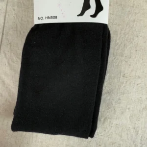 Chaussettes Hautes Noires - Confort et Élégance | Dream By C