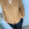 Chemise Gaze de Coton Femme Camel – Élégance et Légèreté