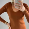 Haut Maille Côtelé Femme – Bordeaux et Camel | Dream By C
