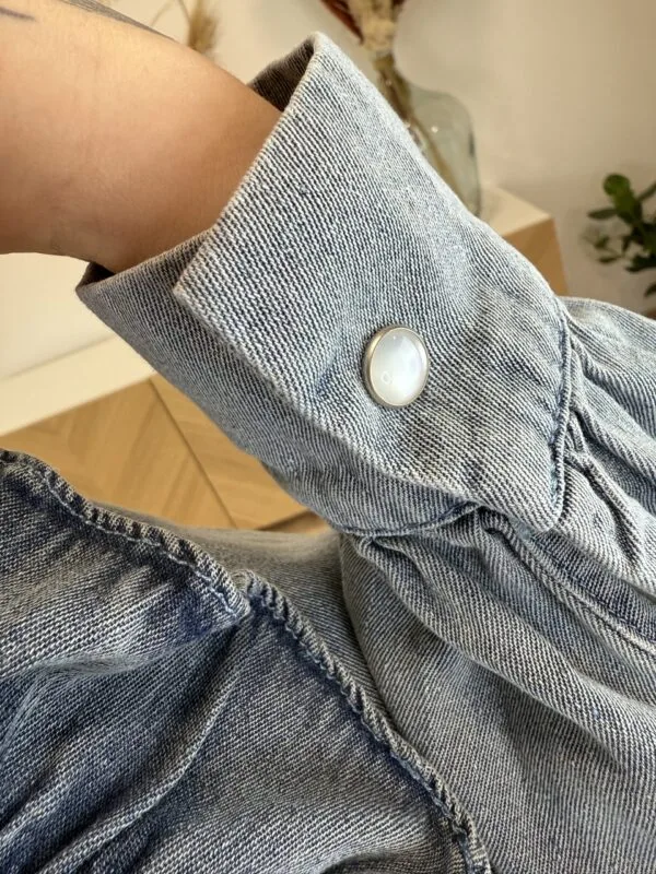 Chemise en Jean Femme Chic – Bleu Gris & Volants | Dream By C