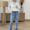Jeans flare femme – coupe galbante, bleu clair, taille moyenne !