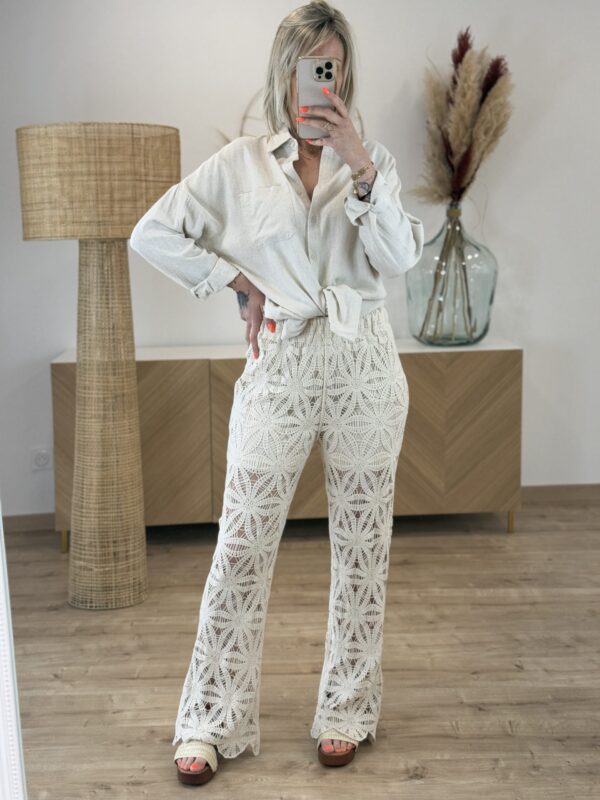 Pantalon au Crochet – coupe bootcut, doublure short, noir ou beige