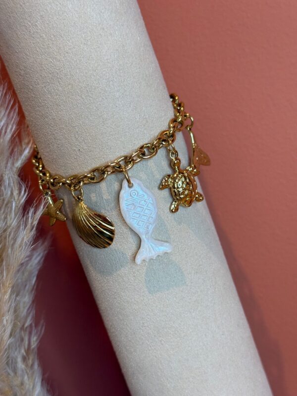 Bracelet à breloques doré – Bijou fantaisie en acier inoxydable