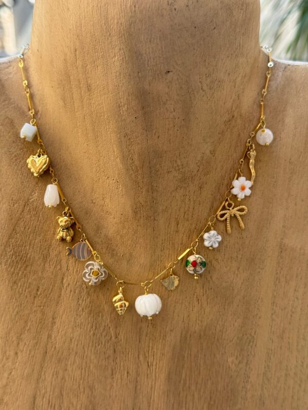 Collier avec Breloques Doré – Fantaisie en acier inoxydable