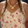 Débardeur fleuri femme – Bretelles réglables, décolleté brodé !