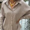 Chemise à rayures femme – Coupe oversize taupe et blanc
