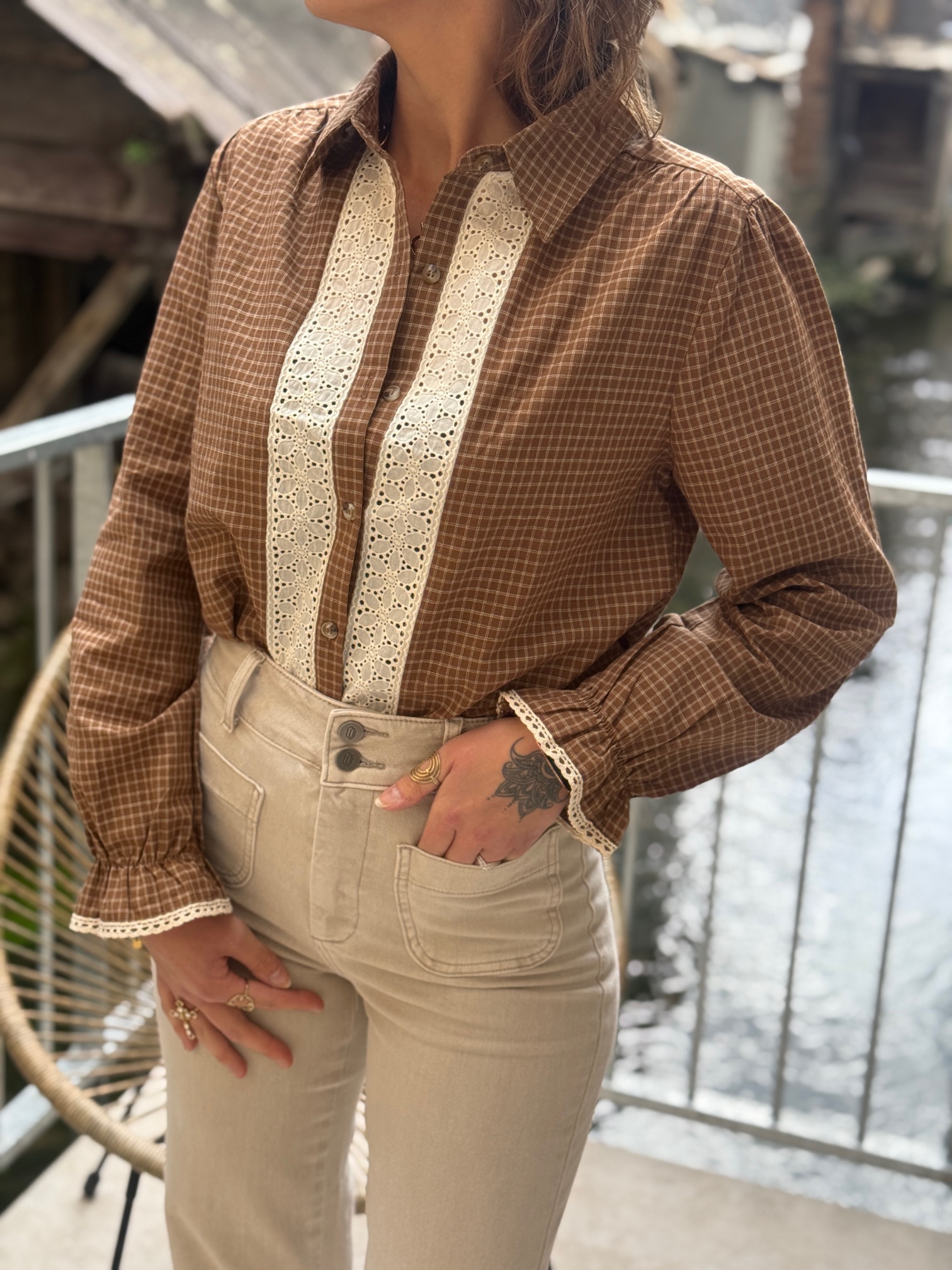 Chemisier Blanc Femme Pull & Bear Taille S - Manches Longues - Occasion Très Bon état