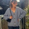Gilet large femme bleu – Col V et coupe confortable