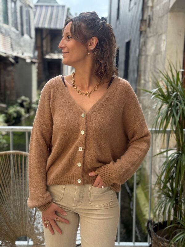 Gilets maille femme – Col V doux et confortables