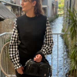 Pull noir sans manches – Long col rond femme