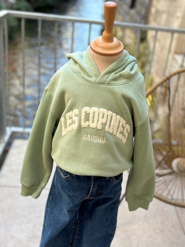 Sweat vert sauge enfants – Sweat Les Copines à capuche