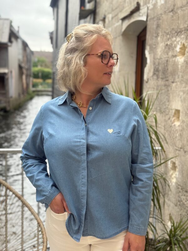 Chemise jean grande taille femme – Élégante et confortable