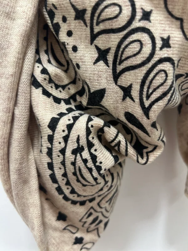 Bandana beige – foulard carré doux et tendance
