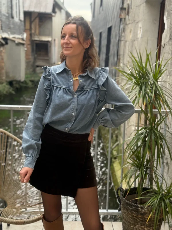 Jupe short velours femme – chic, douce et couleur chocolat