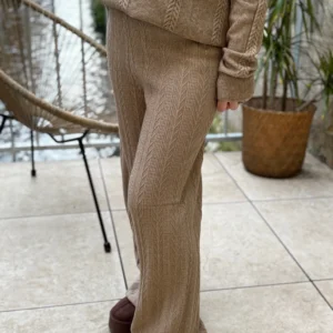 Pantalon en maille femme taupe chic et confortable - Dream By C