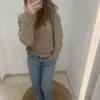 Pull doux femme col V – Confort, chaleur et élégance colorée