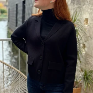 Veste en maille noire chic à col élégant - Dream By C