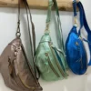 Banane en Cuir pour Femme irisée chic et pratique - Dream By C