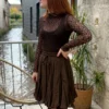 Haut dentelle marron chic à col haut - Dream By C