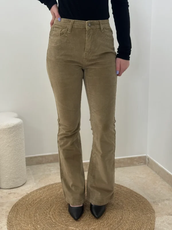 -pantalon-velours-femme-bootcut Pantalon Velours Femme Bootcut chic et confortable - Dream By C