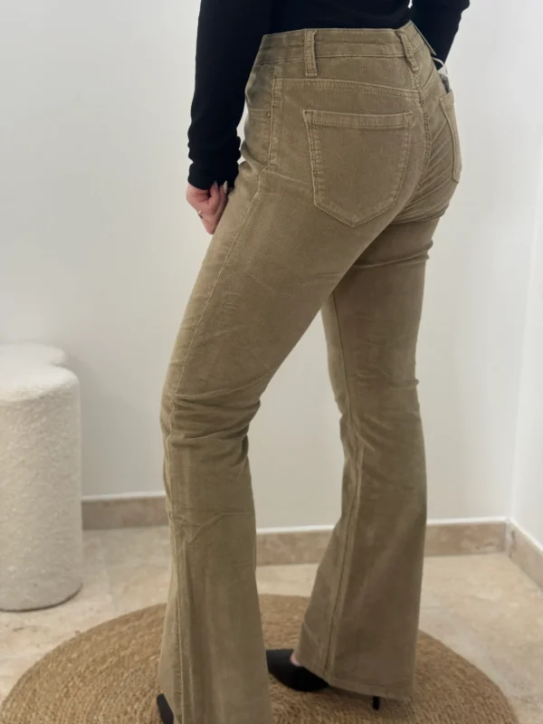 pantalon-velours-femme-bootcut Pantalon Velours Femme Bootcut chic et confortable - Dream By C