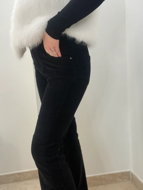 -pantalon-velours-femme-bootcut Pantalon Velours Femme Bootcut chic et confortable - Dream By C