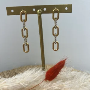 Boucle d’oreille pendante strass doré – Élégante - Dream By C
