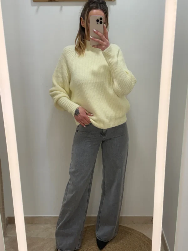 Pull femme col cheminée côtelé – Confort & style | Dream by C