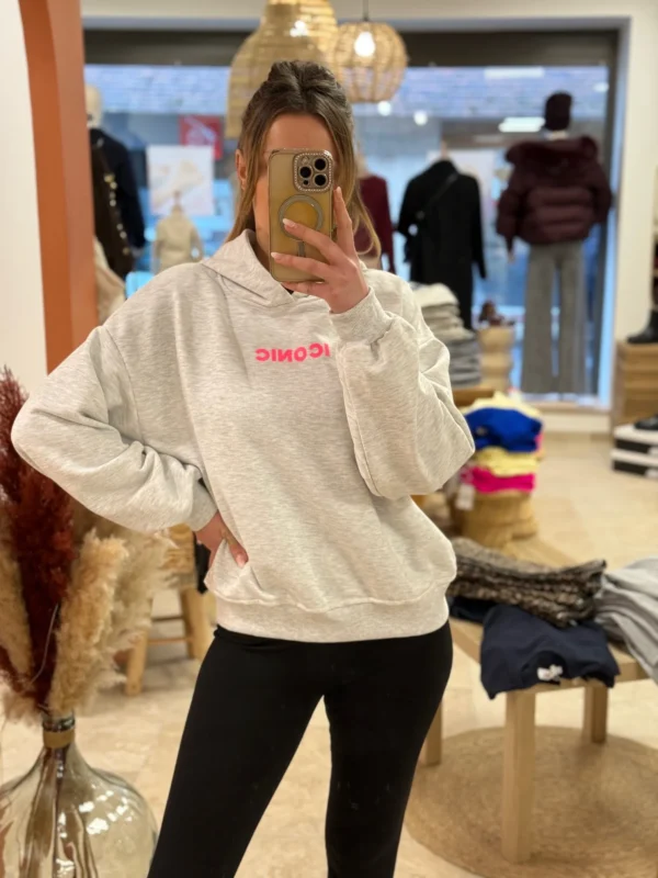 Sweat Iconic à capuche – Style affirmé & confort | Dream By C