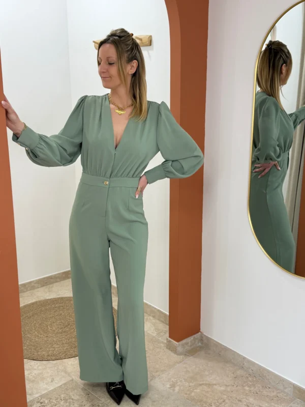 Combinaison vert sauge femme élégante pantalon fluide