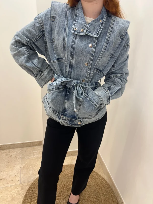 Veste jean femme ceinturée tendance