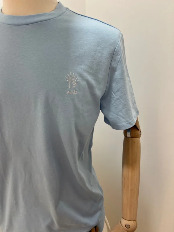 T-shirt homme coton bleu ciel brodé Casual Friday | Dream By C