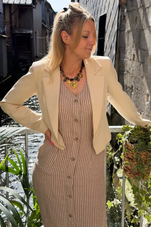 Blazer court femme cintré – Bleu marine camel écru | Dream By C