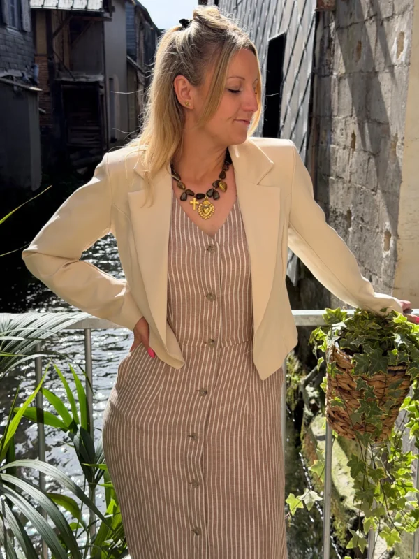 Blazer court femme cintré – Bleu marine camel écru | Dream By C