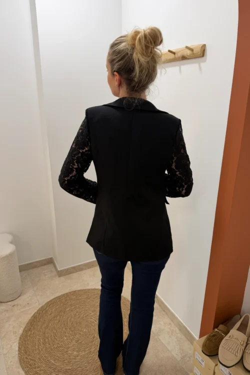 Blazer noir manches dentelle — Dream By C