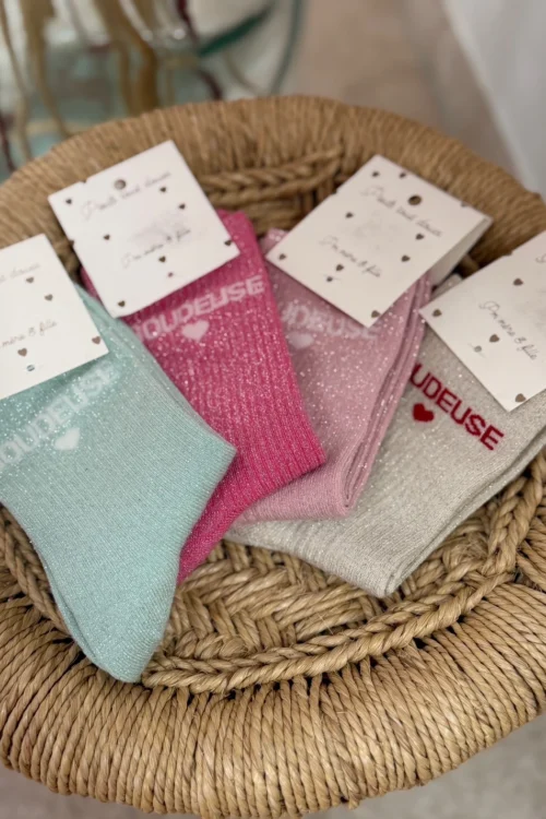 chaussettes-tendances-boudeuse- Chaussettes tendance femme Boudeuse — Dream By C