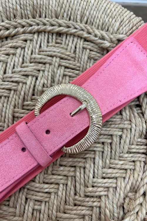 ceinture-large-suedine-femme-rose-boucle-martelee Ceinture large femme suédine rose boucle dorée | Dream By C