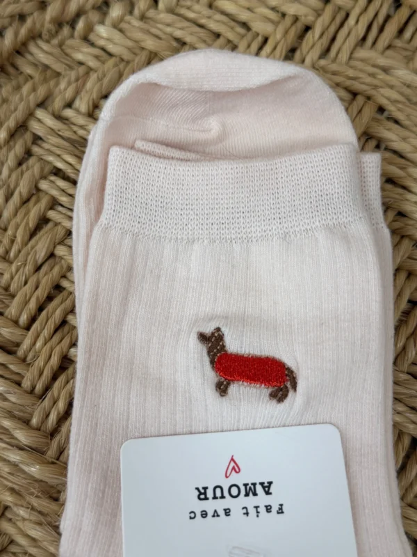 Chaussettes teckel femme brodé rose pâle côtelées | Dream By C