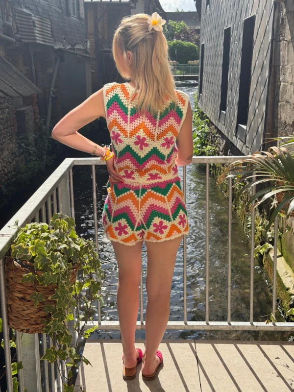Gilet crochet femme sans manche col V boutonné | Dream By C