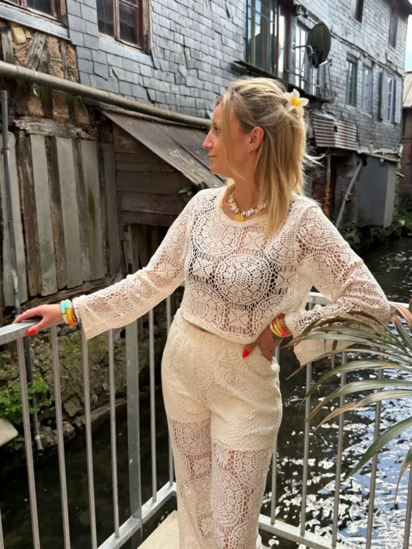 Haut cropped crochet femme écru, manches longues | Dream By C