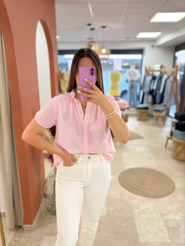 Haut grande taille col V boutons brodé rose bleu | Dream By C