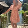 Robe courte cache cœur grande taille fleurie écru | Dream By C
