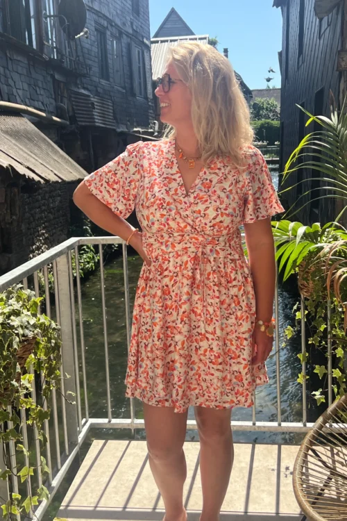 robe-courte-cache-coeur-grande-taille-fleurie-ecru-dreambyc Robe courte cache cœur grande taille fleurie écru | Dream By C