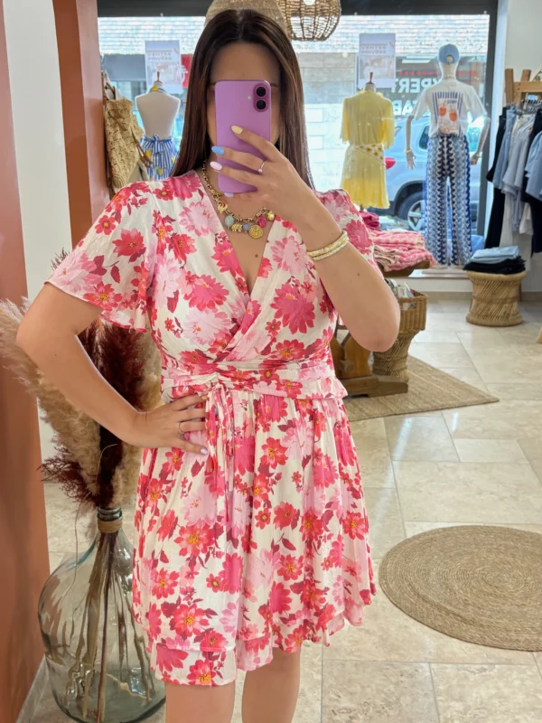 Robe courte fleurie grande taille fond blanc | Dream By C