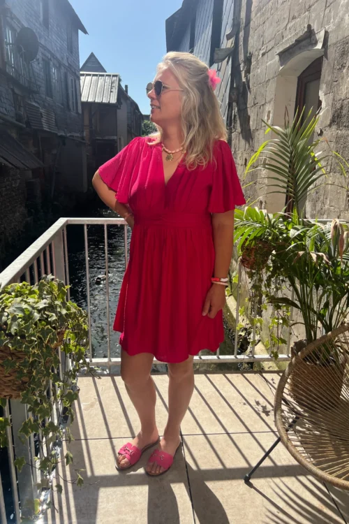 -robe-fuchsia-grande-taille-courte-col-v-doublee Robe fuchsia grande taille courte col V doublée | Dream By C