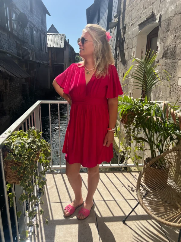 Robe fuchsia grande taille courte col V doublée | Dream By C