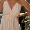 Robe longue blanche brodée femme, cache-cœur | Dream By C