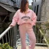 Sweat zippé femme brodé Brooklyn rose pâle | Dream By C