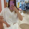 top-broderie-femme-grande-taille-blanc-col-v-boutons Top broderie femme grande taille blanc col V boutons | Dream By C