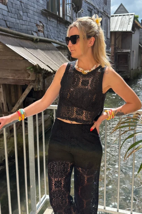 top-crochet-coton-femme-ecru-noir Top crochet coton femme uni, écru ou noir | Dream By C